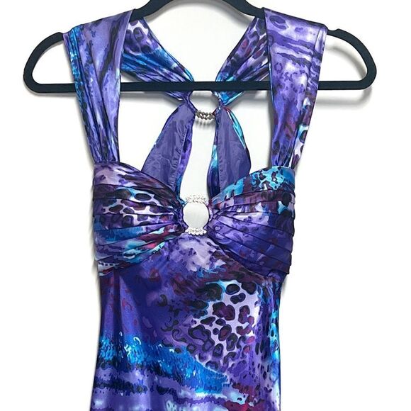 NWOT Blondie Nites Purple Animal Print Long Prom Gown
SIZE 3 - Picture 7 of 7